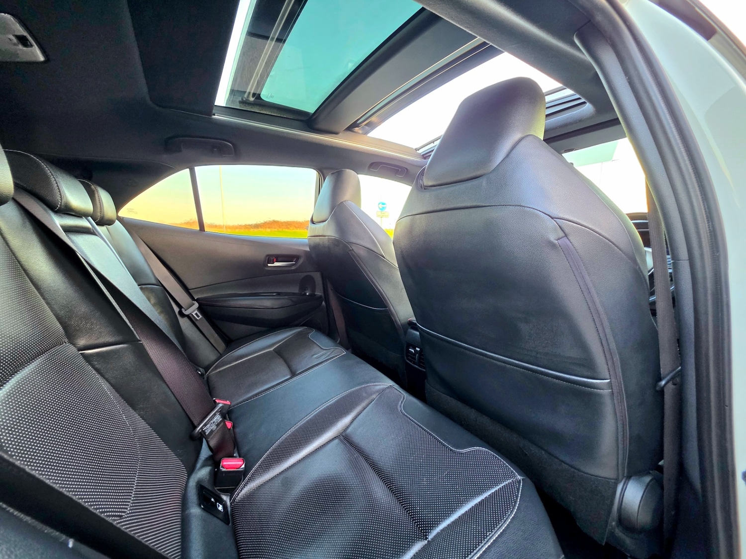 Used Toyota Corolla 2020 for sale - 77083492: Photo 34