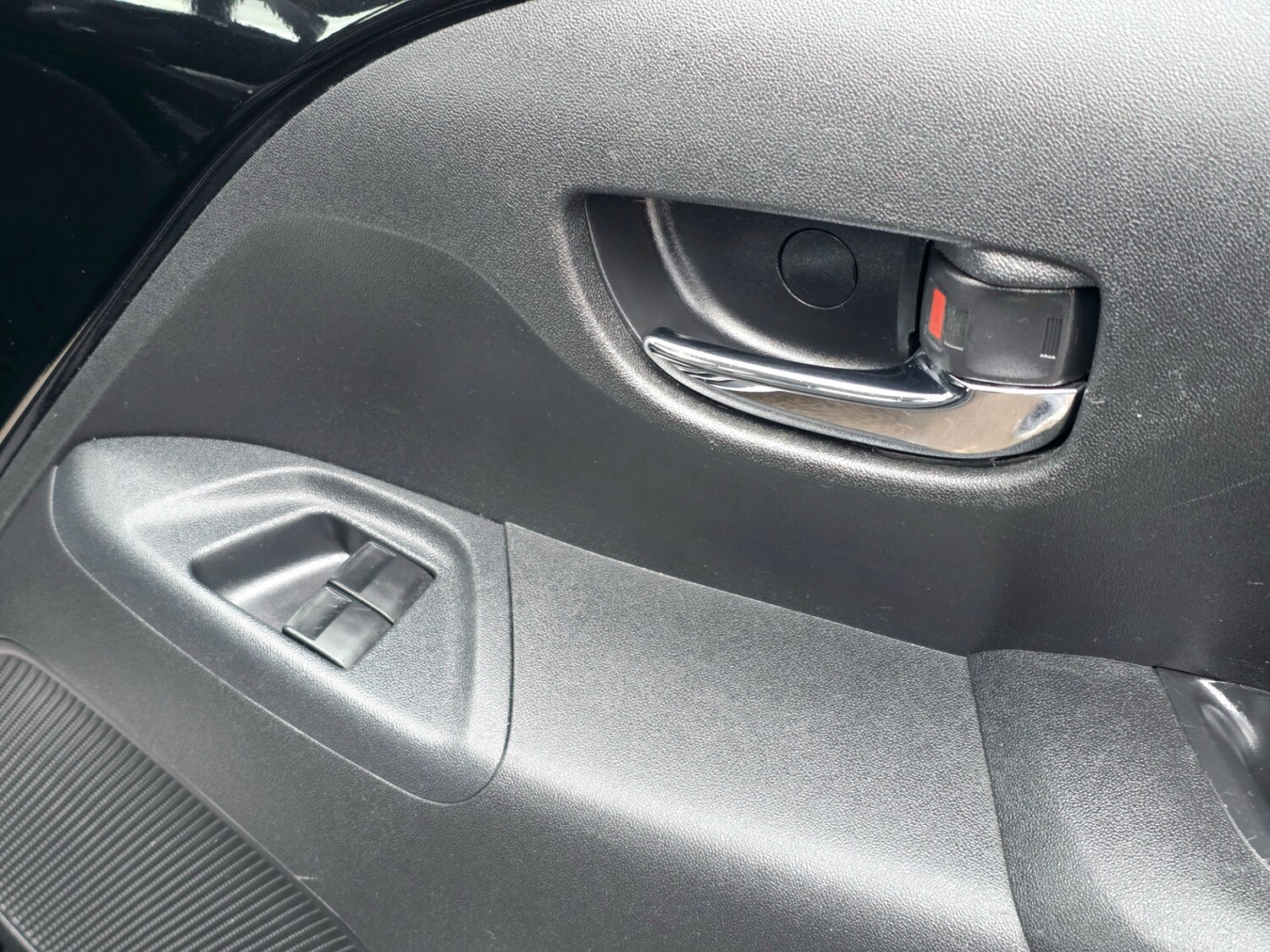 Used Toyota AYGO 2015 for sale - 77528443: Photo 18