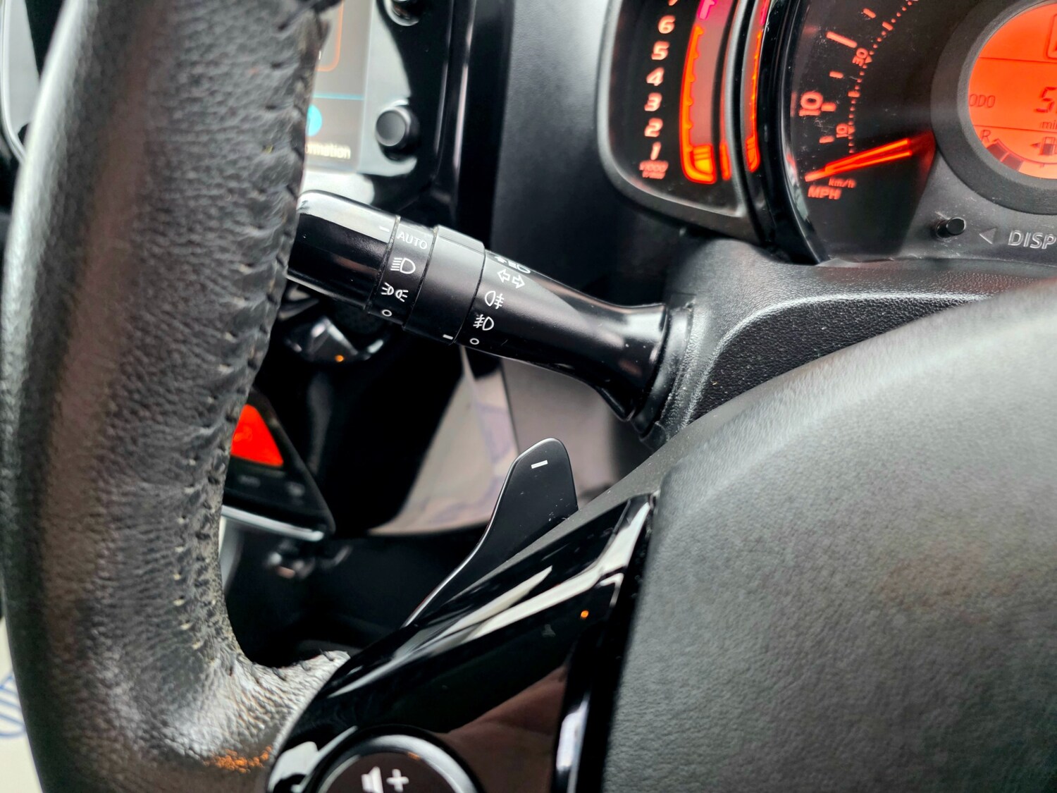 Used Toyota AYGO 2015 for sale - 77528443: Photo 26