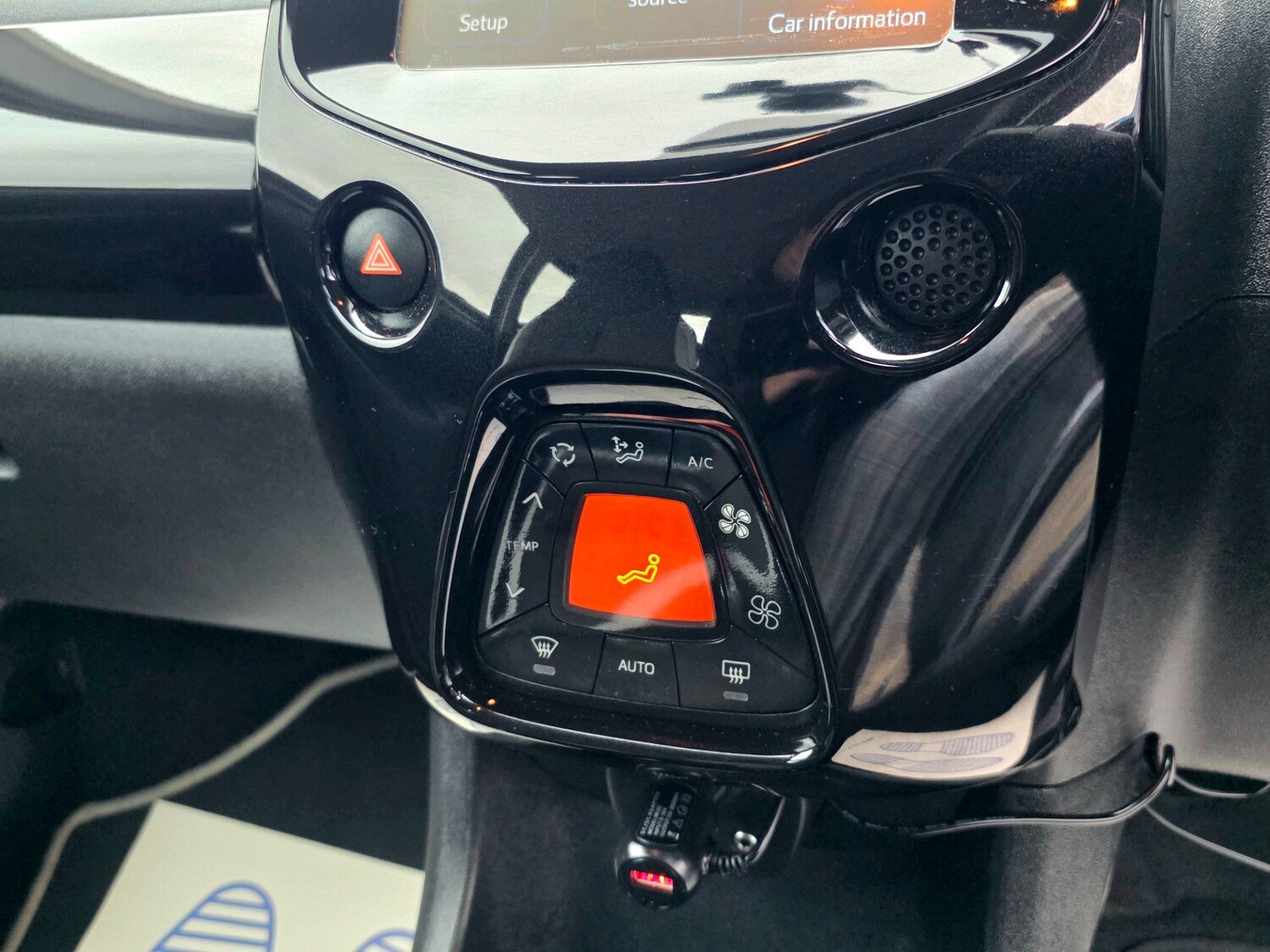 Used Toyota AYGO 2015 for sale - 77528443: Photo 30