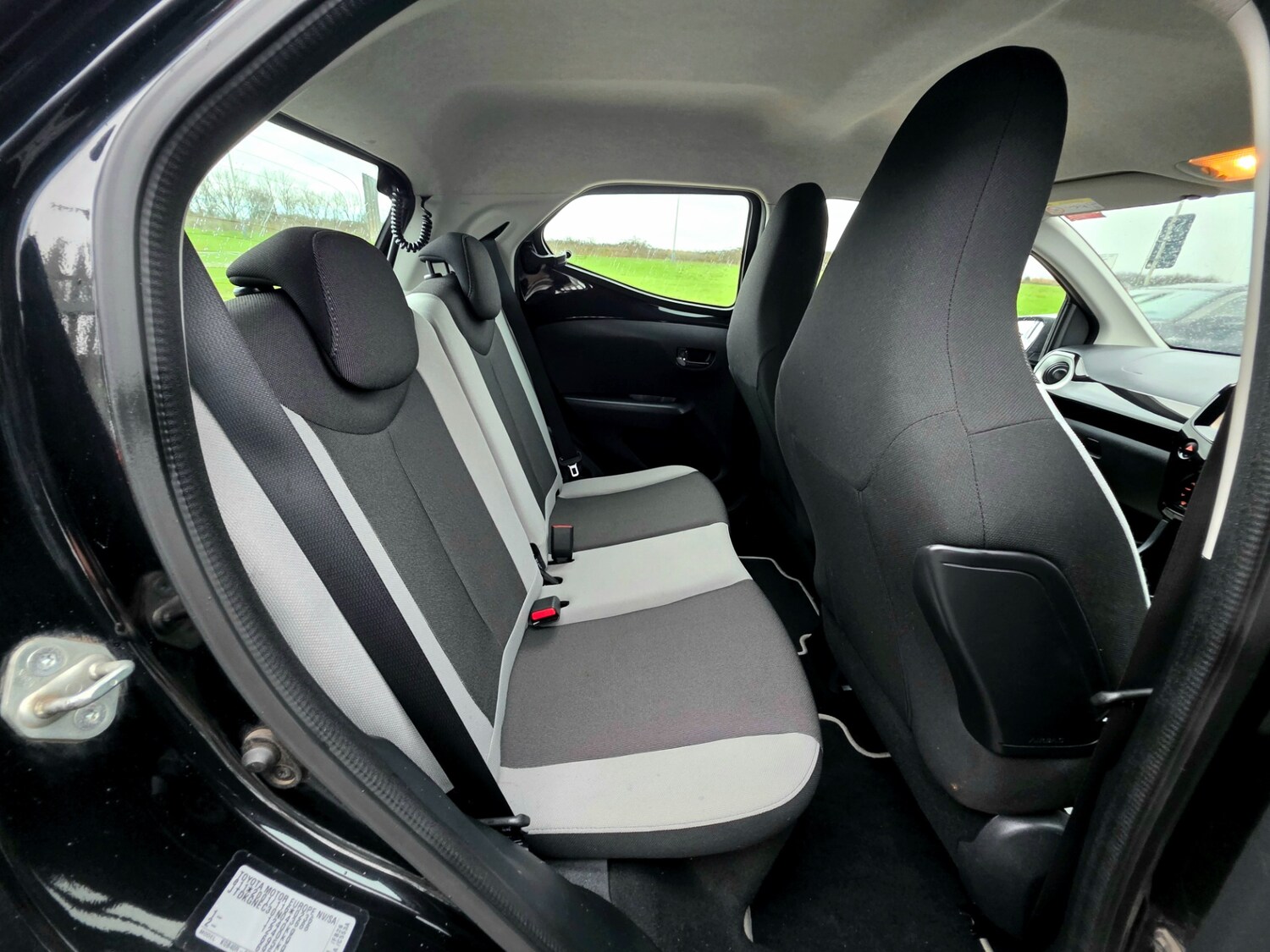 Used Toyota AYGO 2015 for sale - 77528443: Photo 34