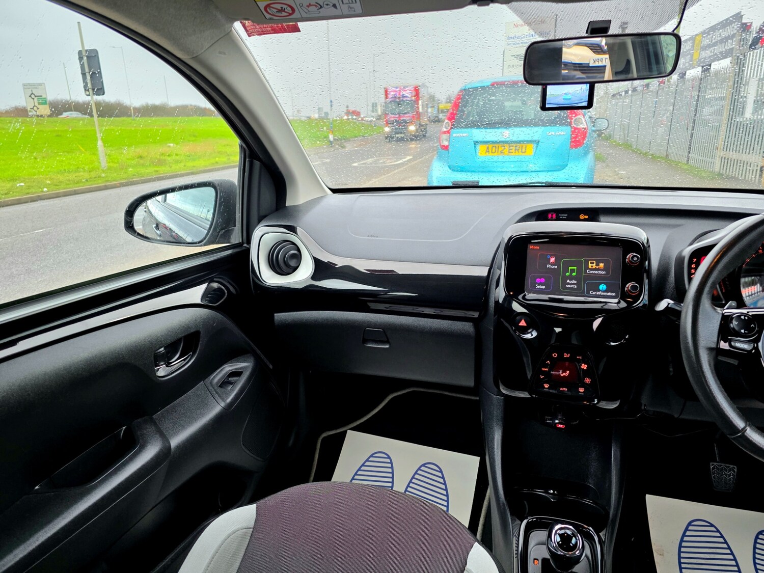 Used Toyota AYGO 2015 for sale - 77528443: Photo 36