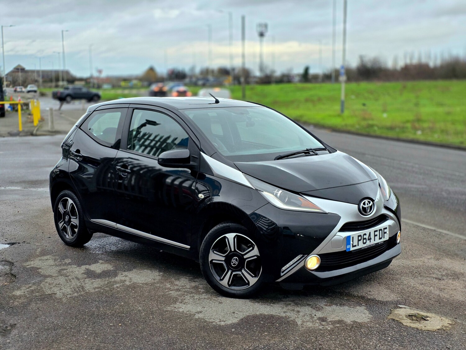 Used Toyota AYGO 2015 for sale - 77528443: Photo 6