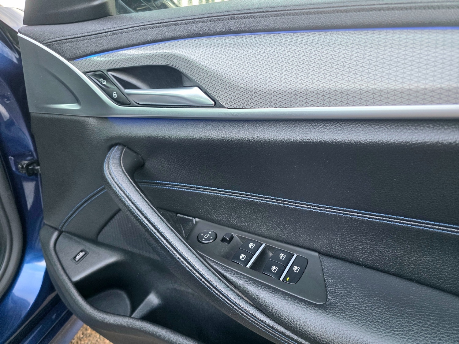 Used BMW 5 Series 2018 for sale - 77423822: Photo 18