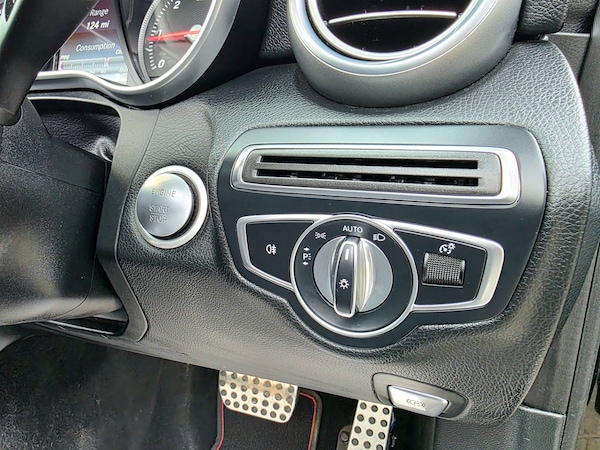 Used Mercedes-Benz C Class 2017 for sale - 74152382: Photo 15