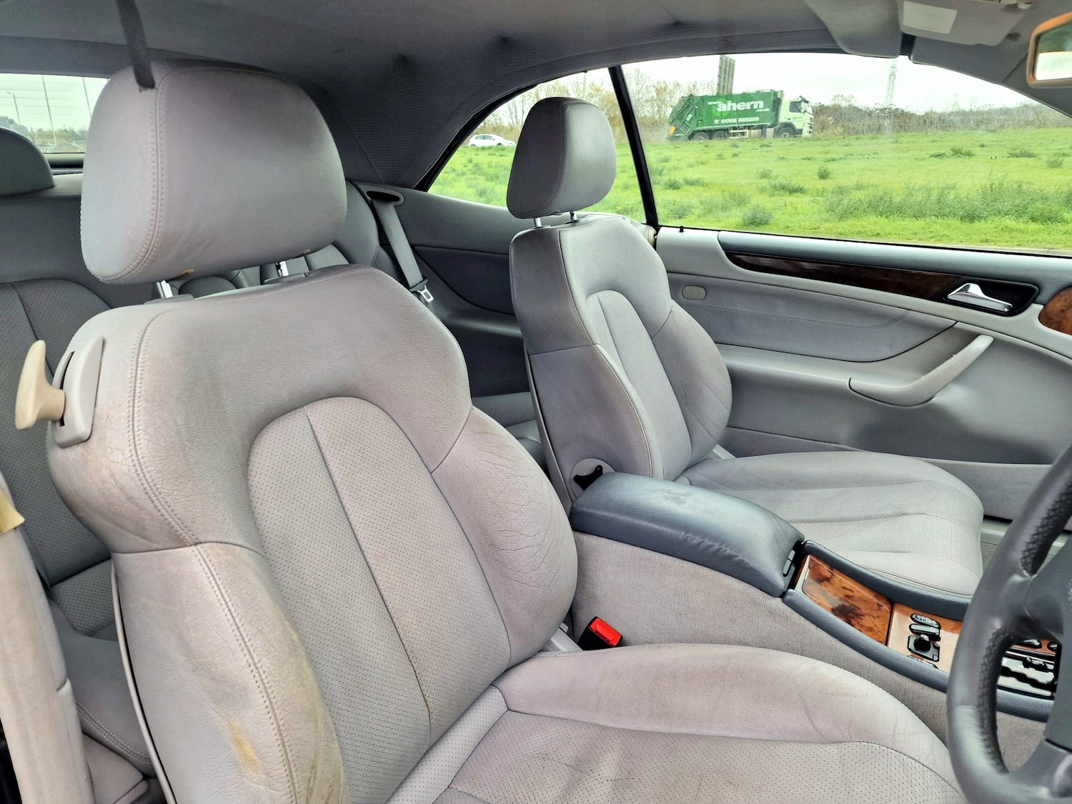 Used Mercedes-Benz CLK 2003 for sale - 76444368: Photo 20