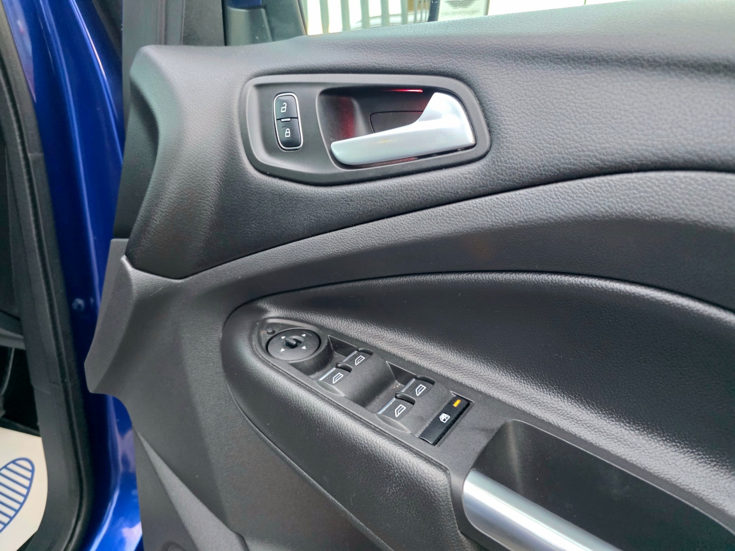 Used Ford Kuga 2018 for sale - 76650301: Photo 14