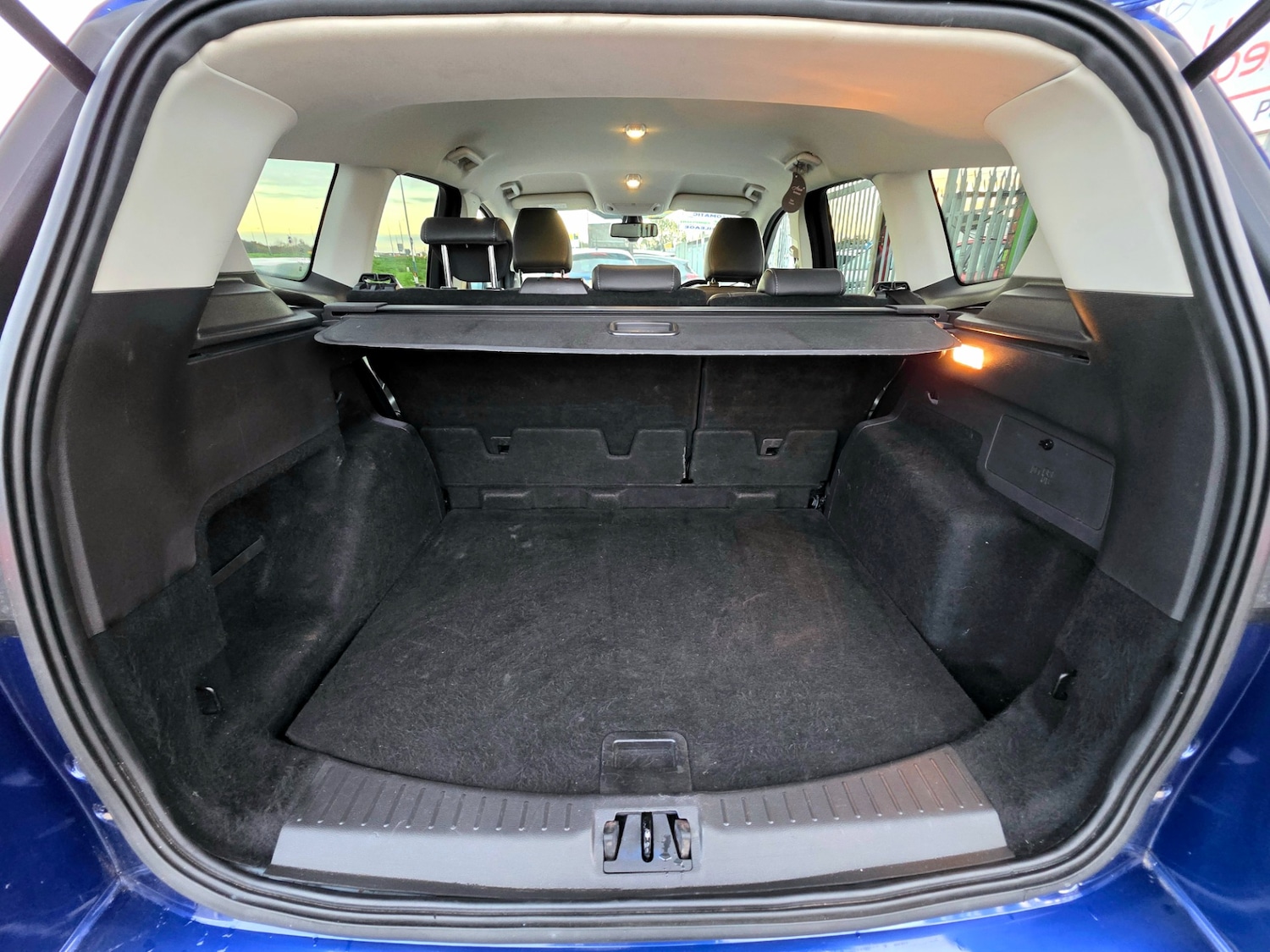 Used Ford Kuga 2018 for sale - 76650301: Photo 38