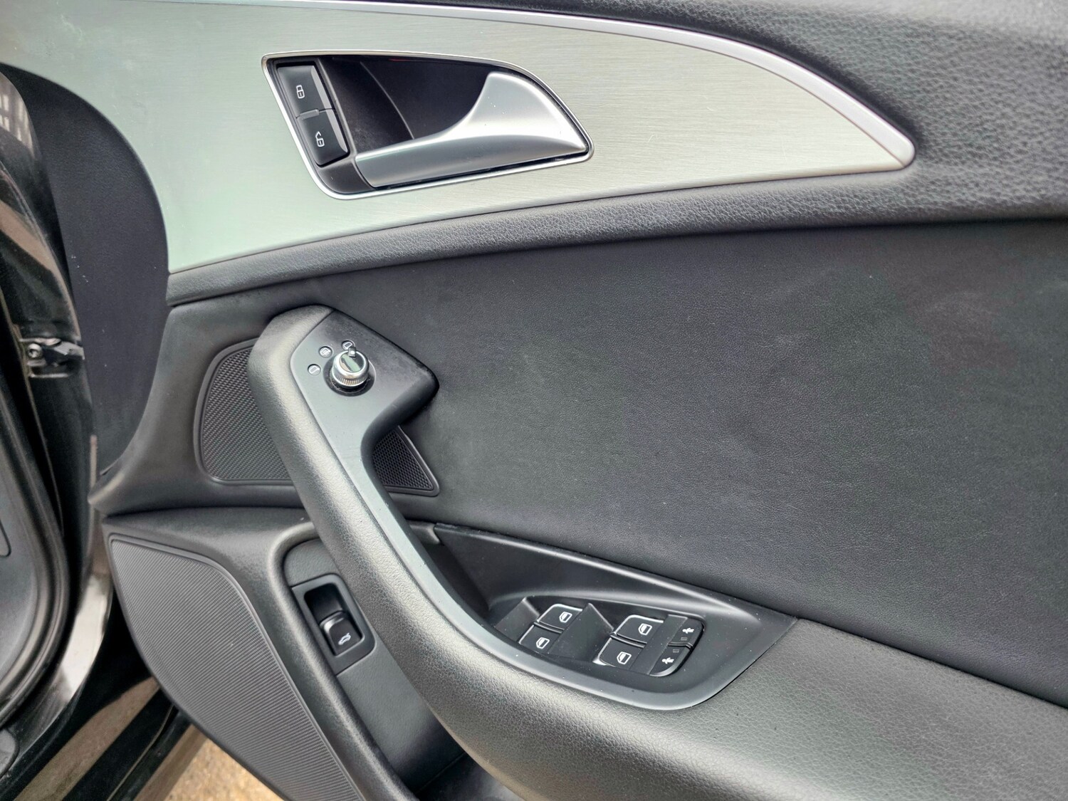 Used Audi A6 2011 for sale - 77840852: Photo 19