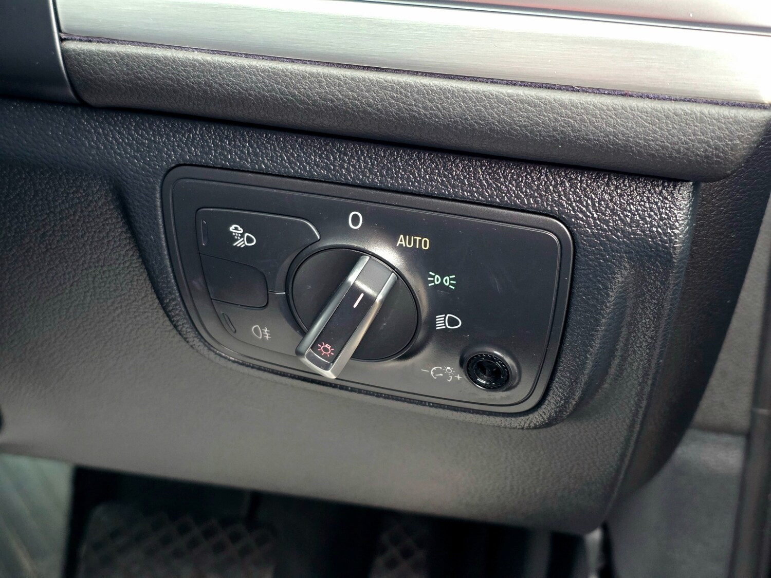 Used Audi A6 2011 for sale - 77840852: Photo 22