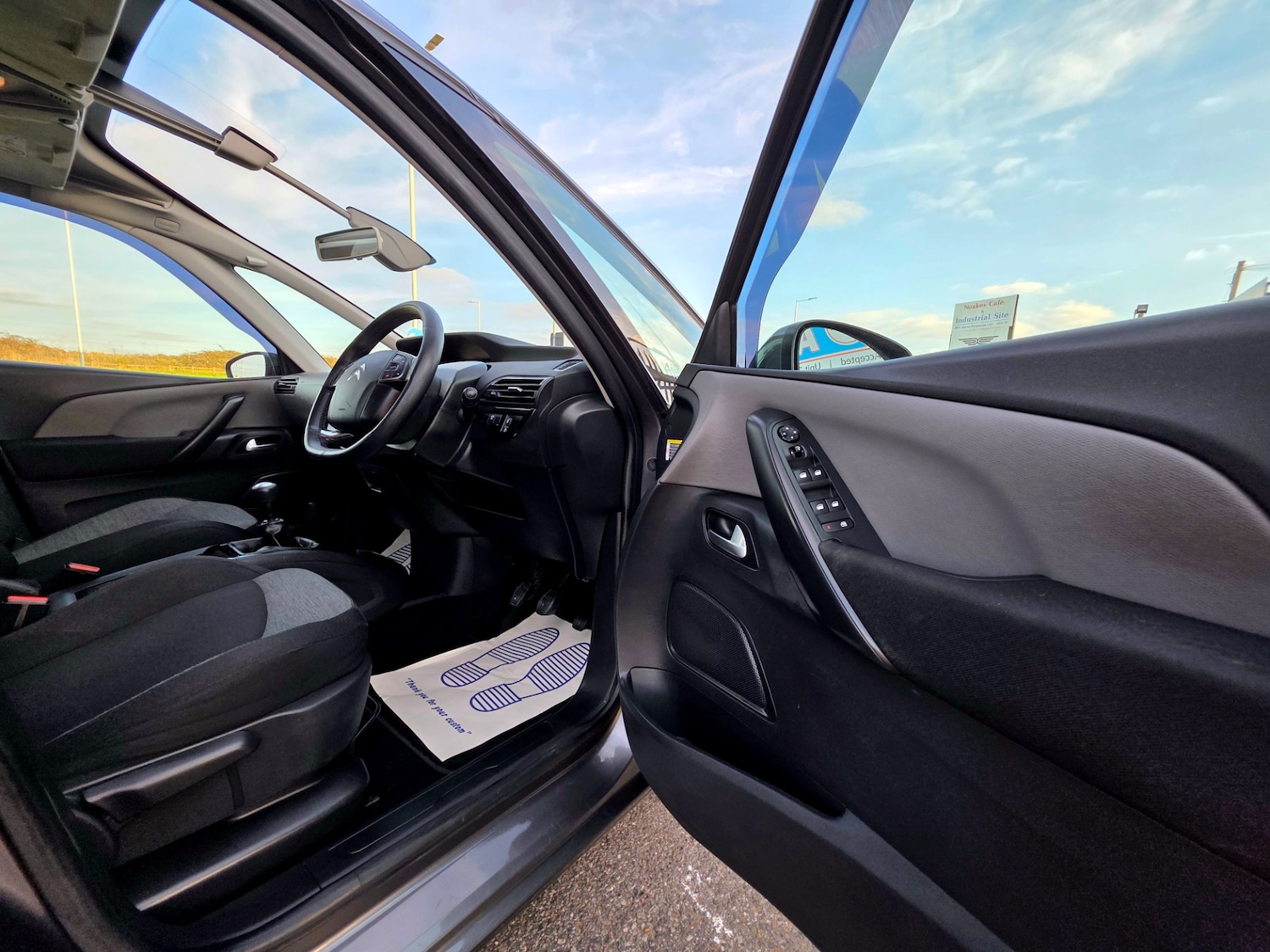 Used Citroen C4 Grand Picasso 2017 for sale - 76268838: Photo 13