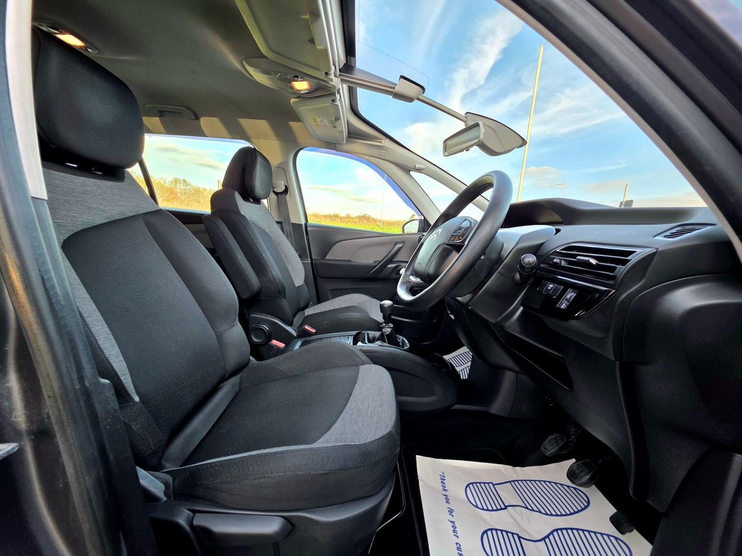 Used Citroen C4 Grand Picasso 2017 for sale - 76268838: Photo 15