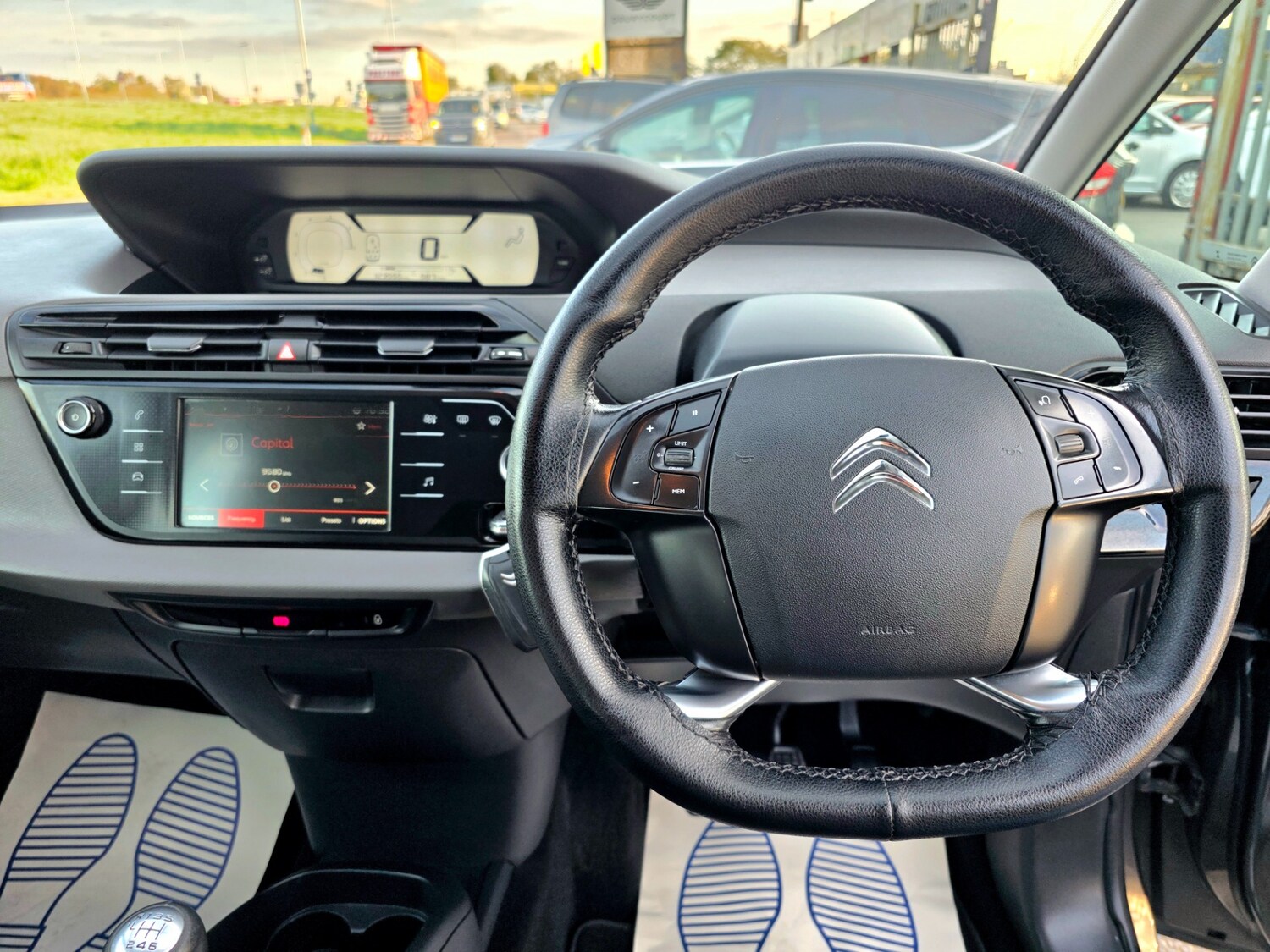 Used Citroen C4 Grand Picasso 2017 for sale - 76268838: Photo 19