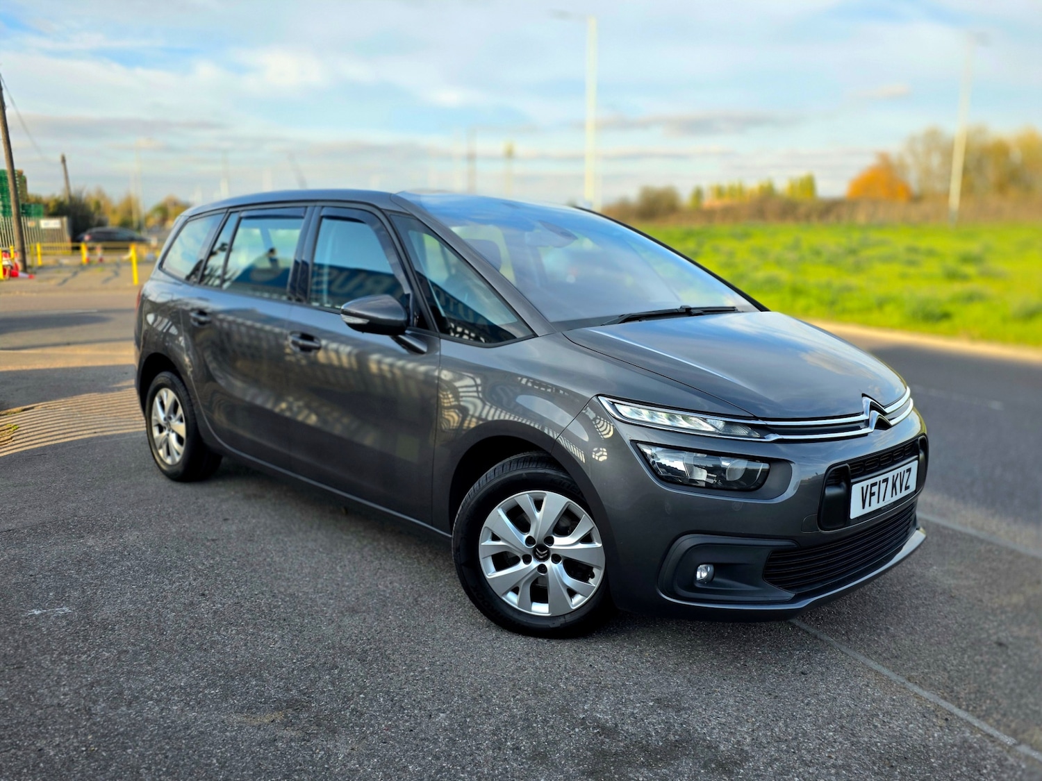 Used Citroen C4 Grand Picasso 2017 for sale - 76268838: Photo 5