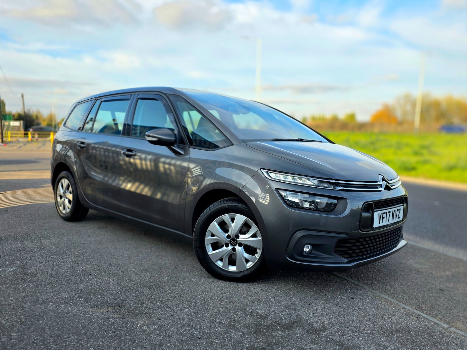 Used Citroen C4 Grand Picasso 2017 for sale - 76268838: Photo 6