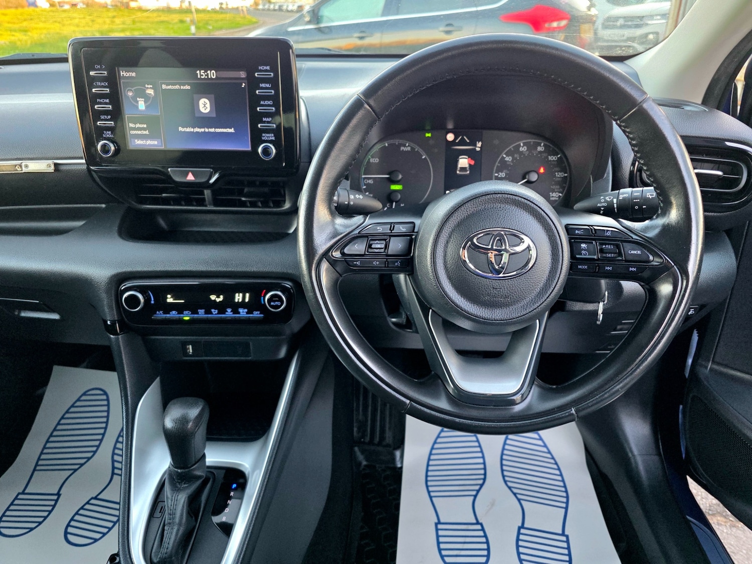 Used Toyota Yaris 2022 for sale - 76714102: Photo 20