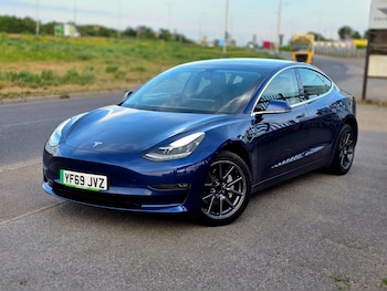Used Tesla Model 3 2019 for sale - 78788212: Photo