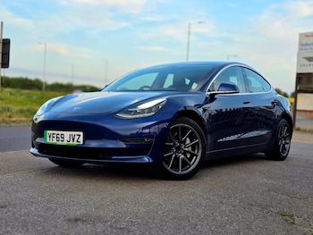Used Tesla Model 3 2019 for sale - 78788212: Photo