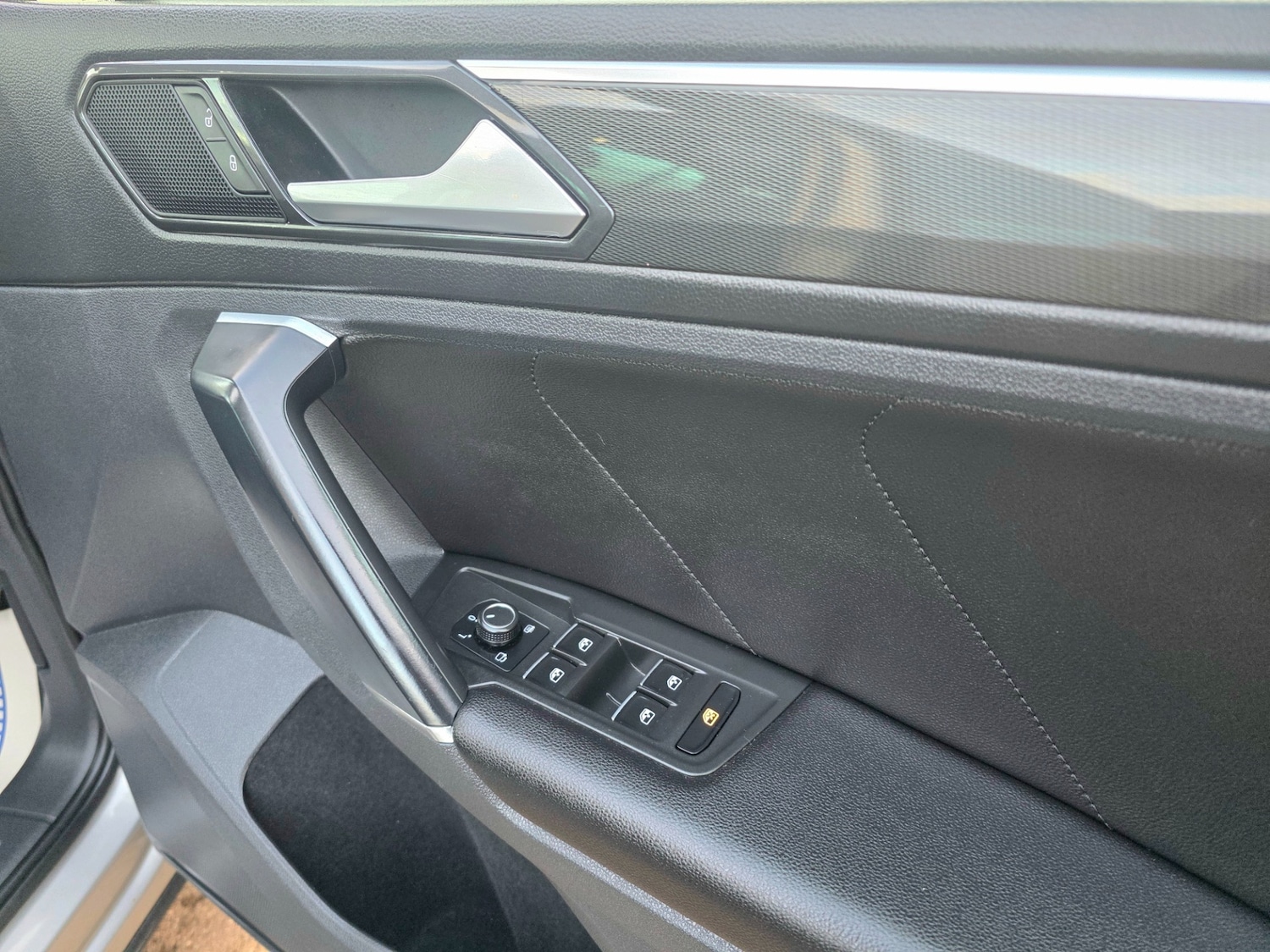 Used Volkswagen Tiguan 2017 for sale - 77229170: Photo 20