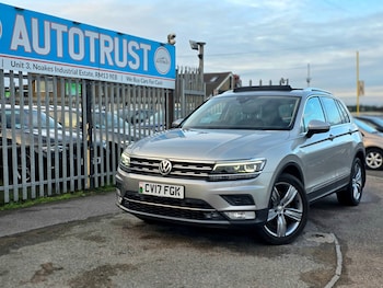 Used Volkswagen Tiguan 2017 for sale - 77229170: Photo