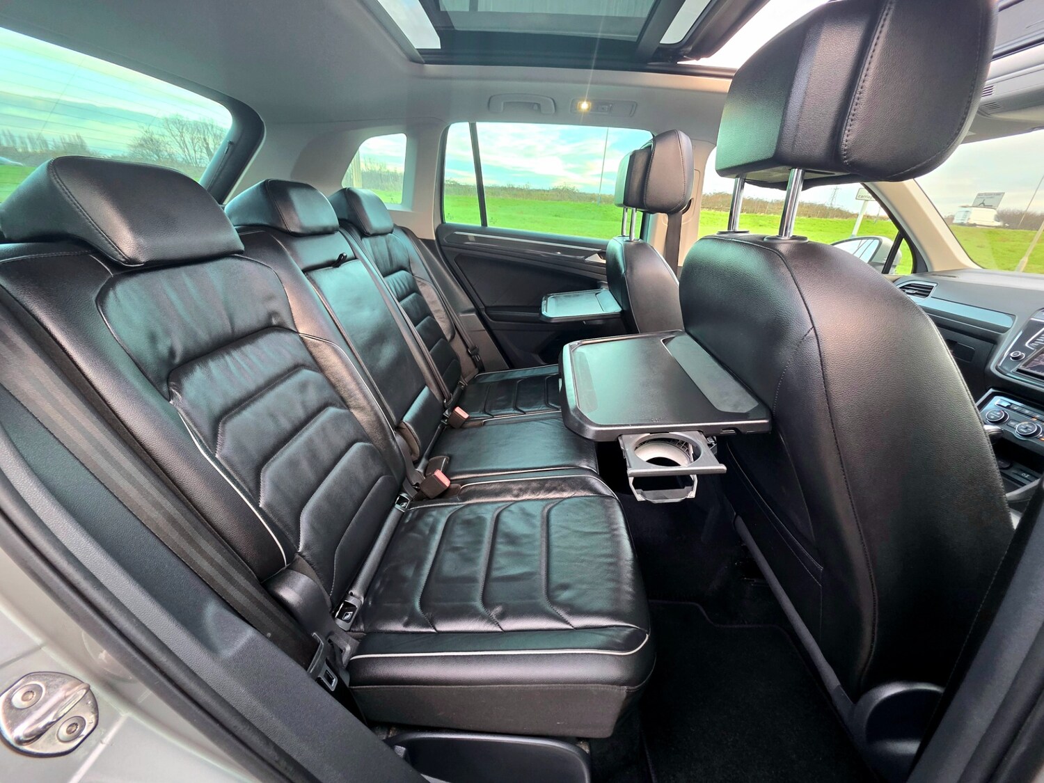 Used Volkswagen Tiguan 2017 for sale - 77229170: Photo 40