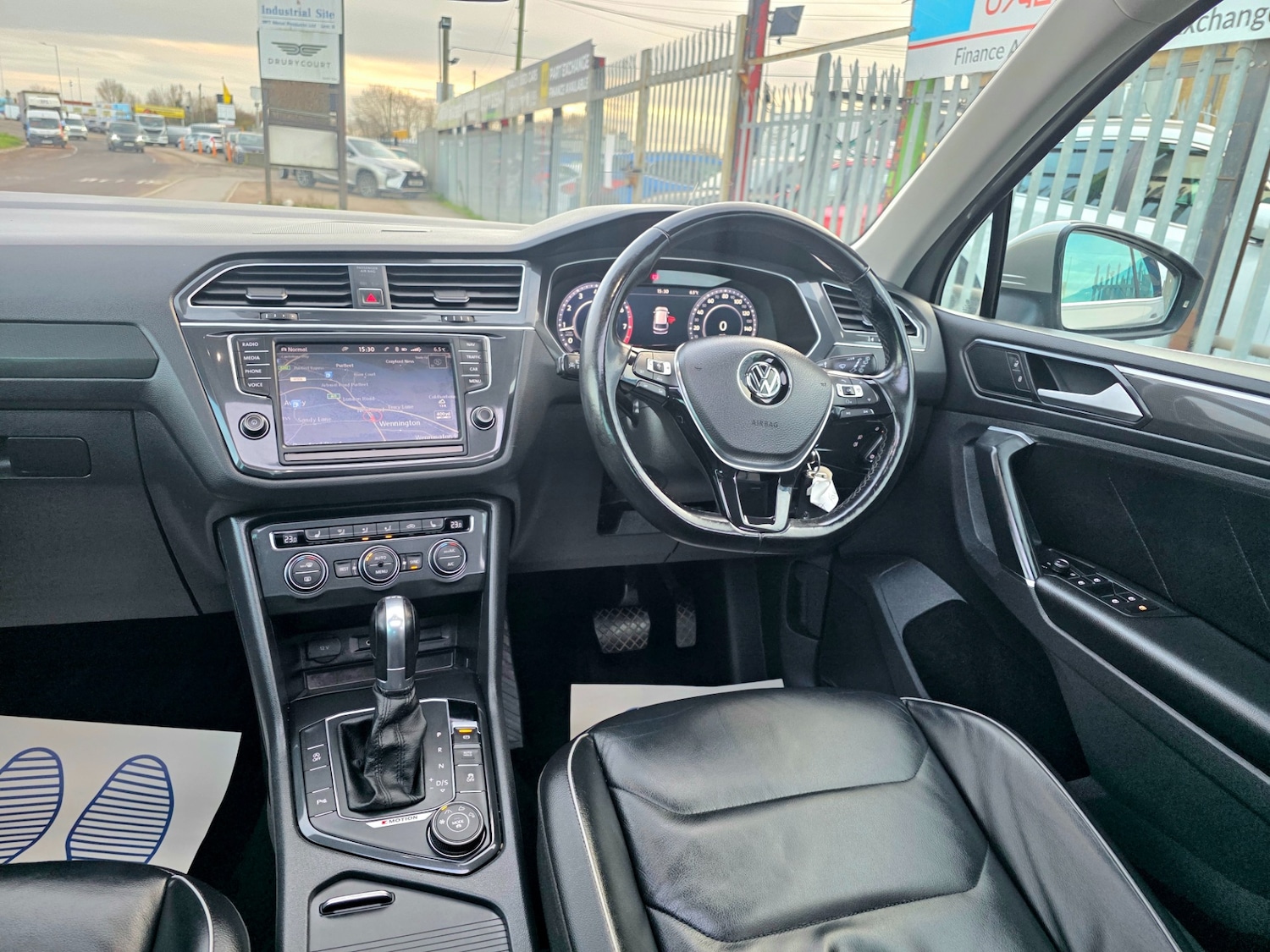 Used Volkswagen Tiguan 2017 for sale - 77229170: Photo 45