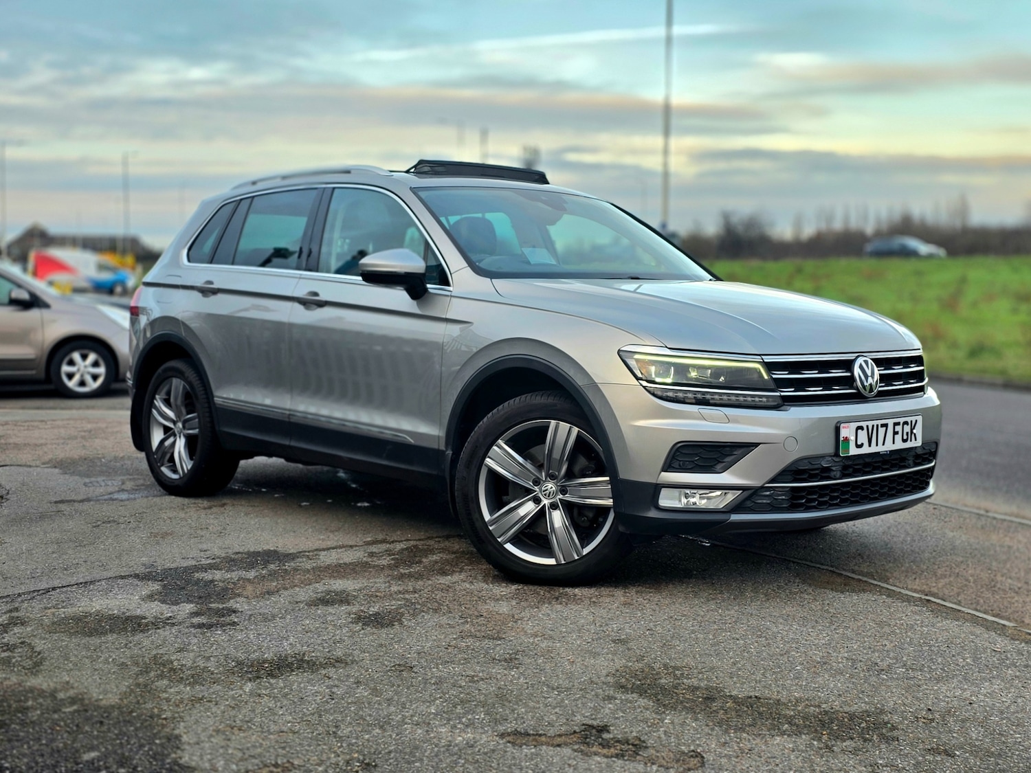 Used Volkswagen Tiguan 2017 for sale - 77229170: Photo 9