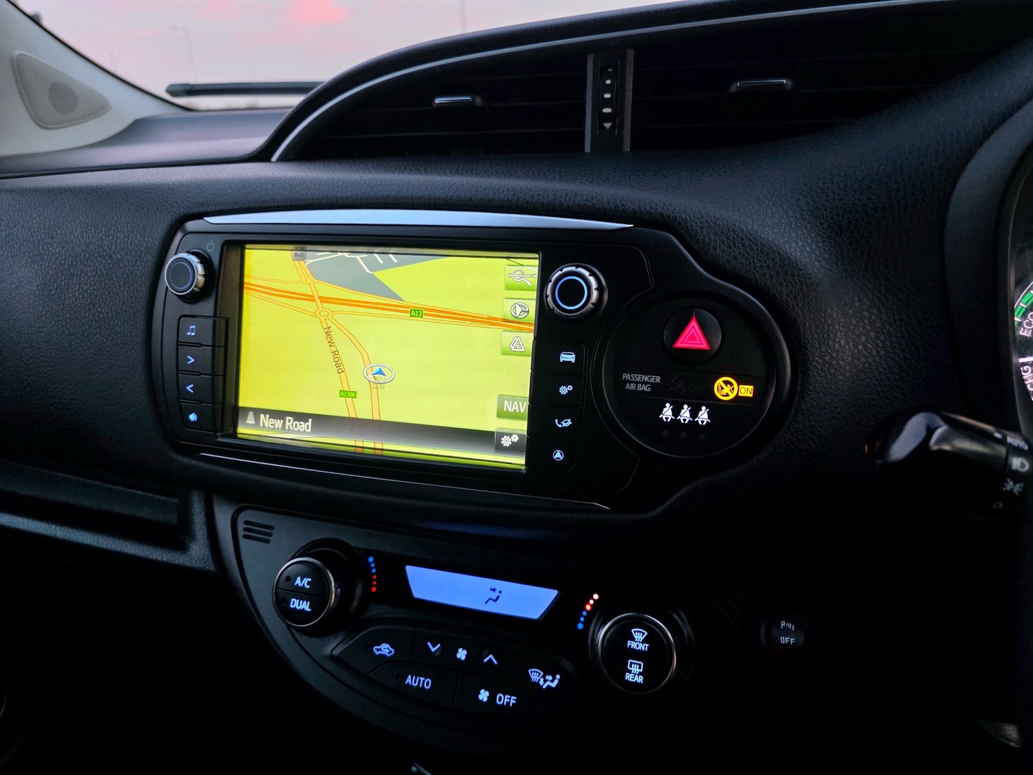 Used Toyota Yaris 2016 for sale - 76269560: Photo 22