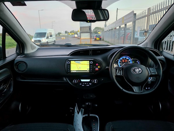 Used Toyota Yaris 2016 for sale - 76269560: Photo 26