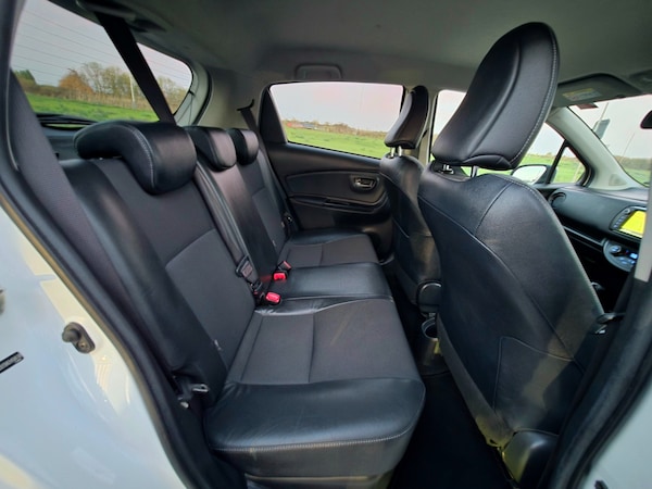 Used Toyota Yaris 2016 for sale - 76269560: Photo 29