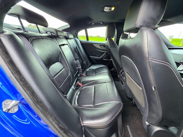 Used Jaguar XE 2019 for sale - 74418475: Photo 12