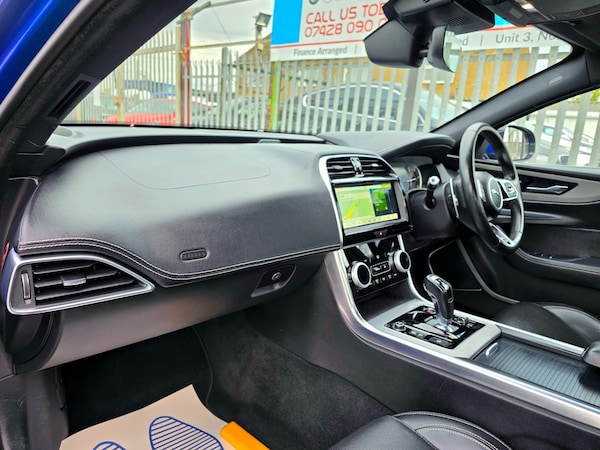 Used Jaguar XE 2019 for sale - 74418475: Photo 17