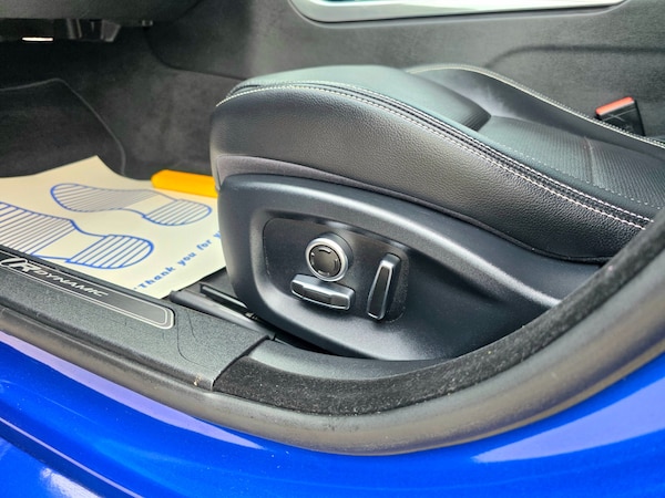 Used Jaguar XE 2019 for sale - 74418475: Photo 18