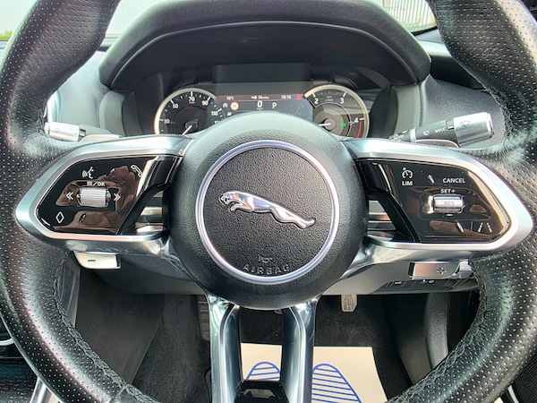 Used Jaguar XE 2019 for sale - 74418475: Photo 27