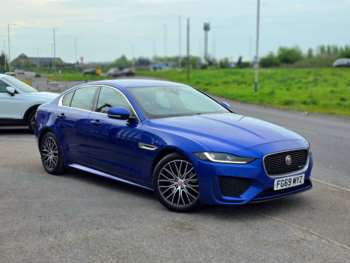 Used Jaguar XE 2019 for sale - 74418475: Photo
