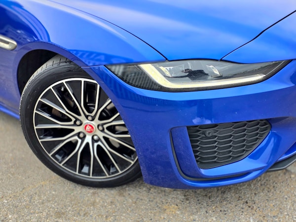 Used Jaguar XE 2019 for sale - 74418475: Photo 40