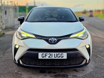 Used Toyota C-HR 2021 for sale - 75955782: Photo