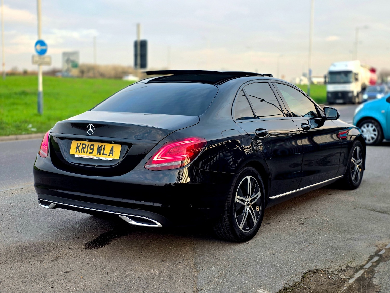 Used Mercedes-Benz C Class 2019 for sale - 77841241: Photo 15