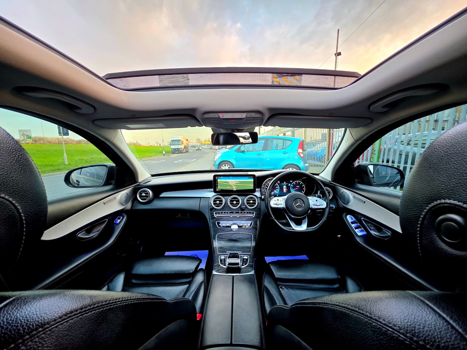 Used Mercedes-Benz C Class 2019 for sale - 77841241: Photo 42