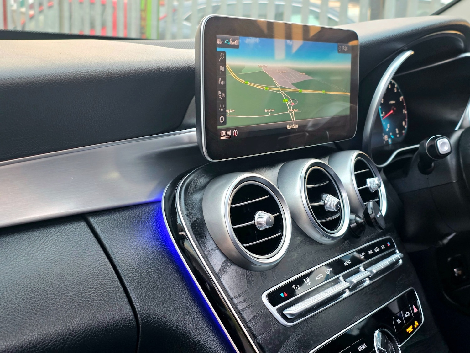 Used Mercedes-Benz C Class 2019 for sale - 77841241: Photo 47