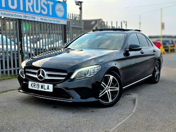 Used Mercedes-Benz C Class 2019 for sale - 77841241: Photo