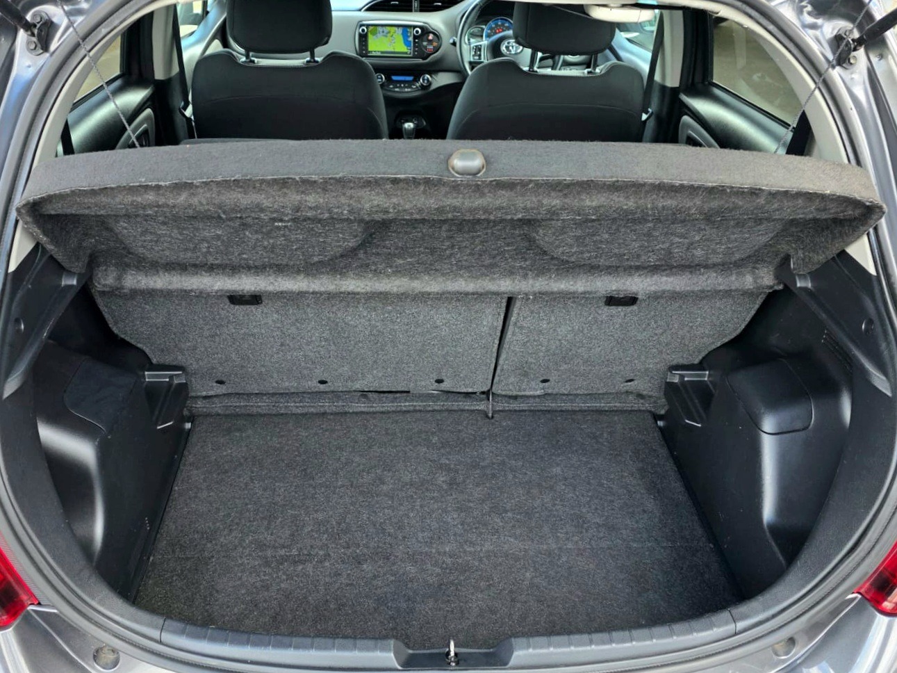 Used Toyota Yaris 2015 for sale - 78077583: Photo 29