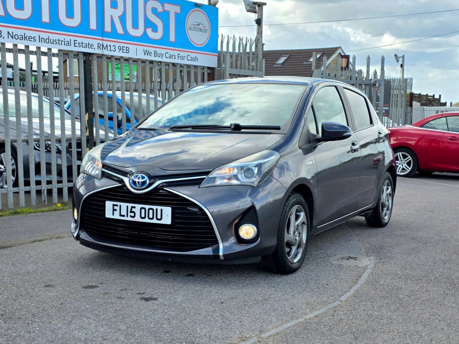 Used Toyota Yaris 2015 for sale - 78077583: Photo 3