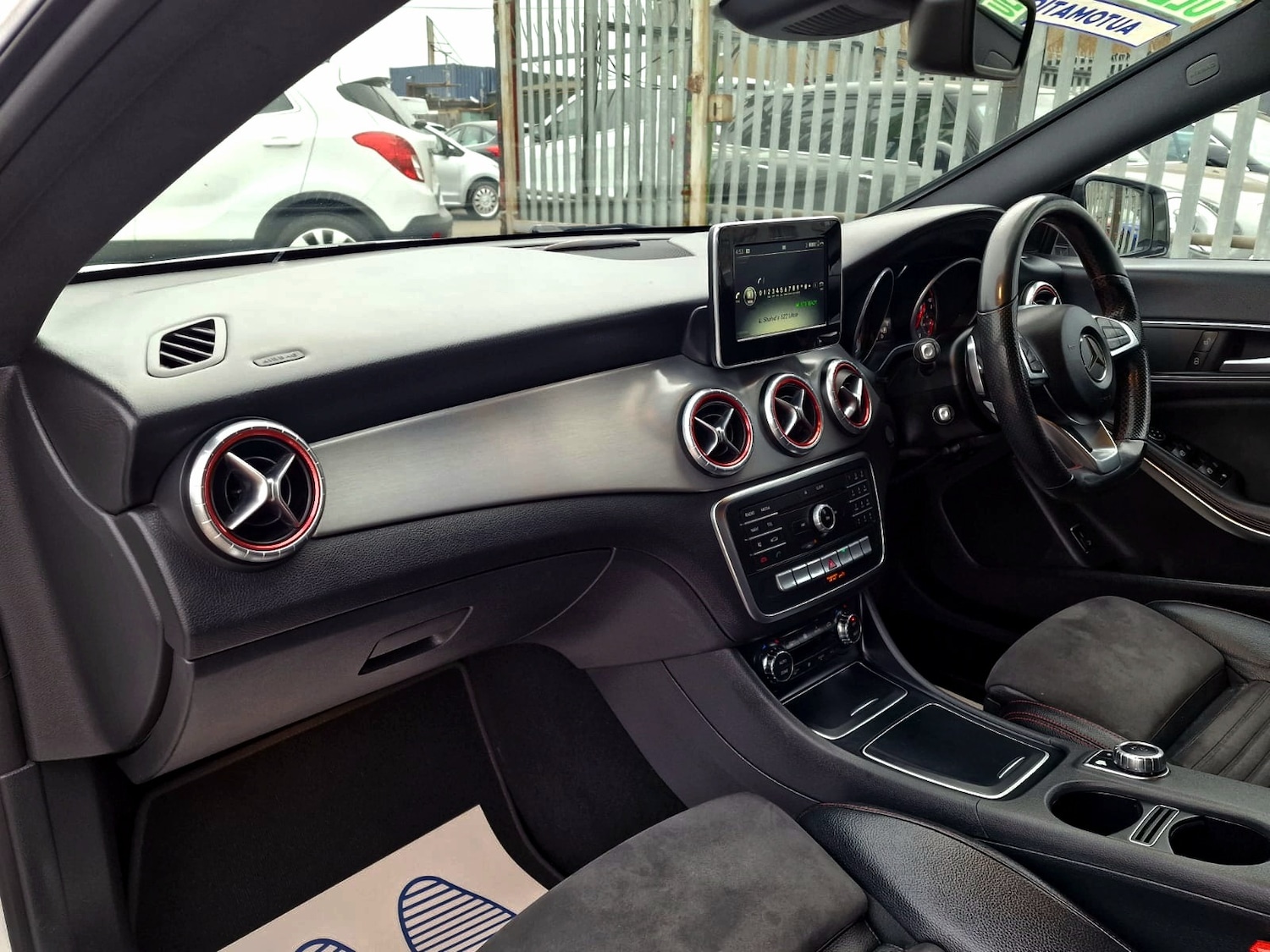 Used Mercedes-Benz CLA 2017 for sale - 76330046: Photo 25