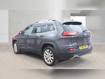 Used Jeep Cherokee 2016 for sale - 79240638: Photo