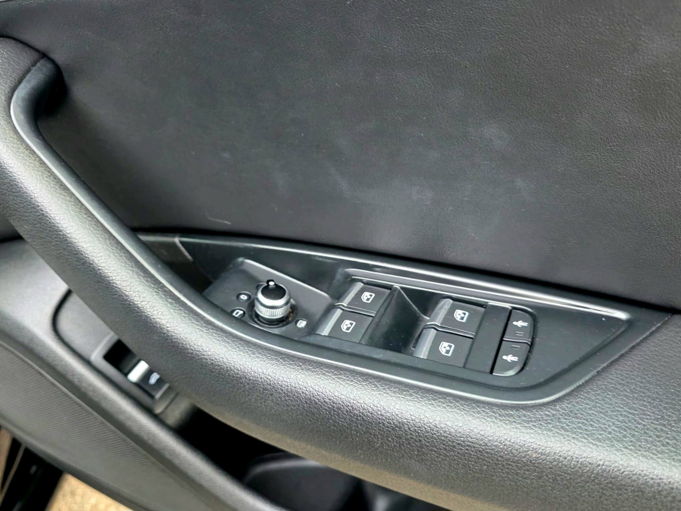 Used Audi A4 2016 for sale - 76497160: Photo 11