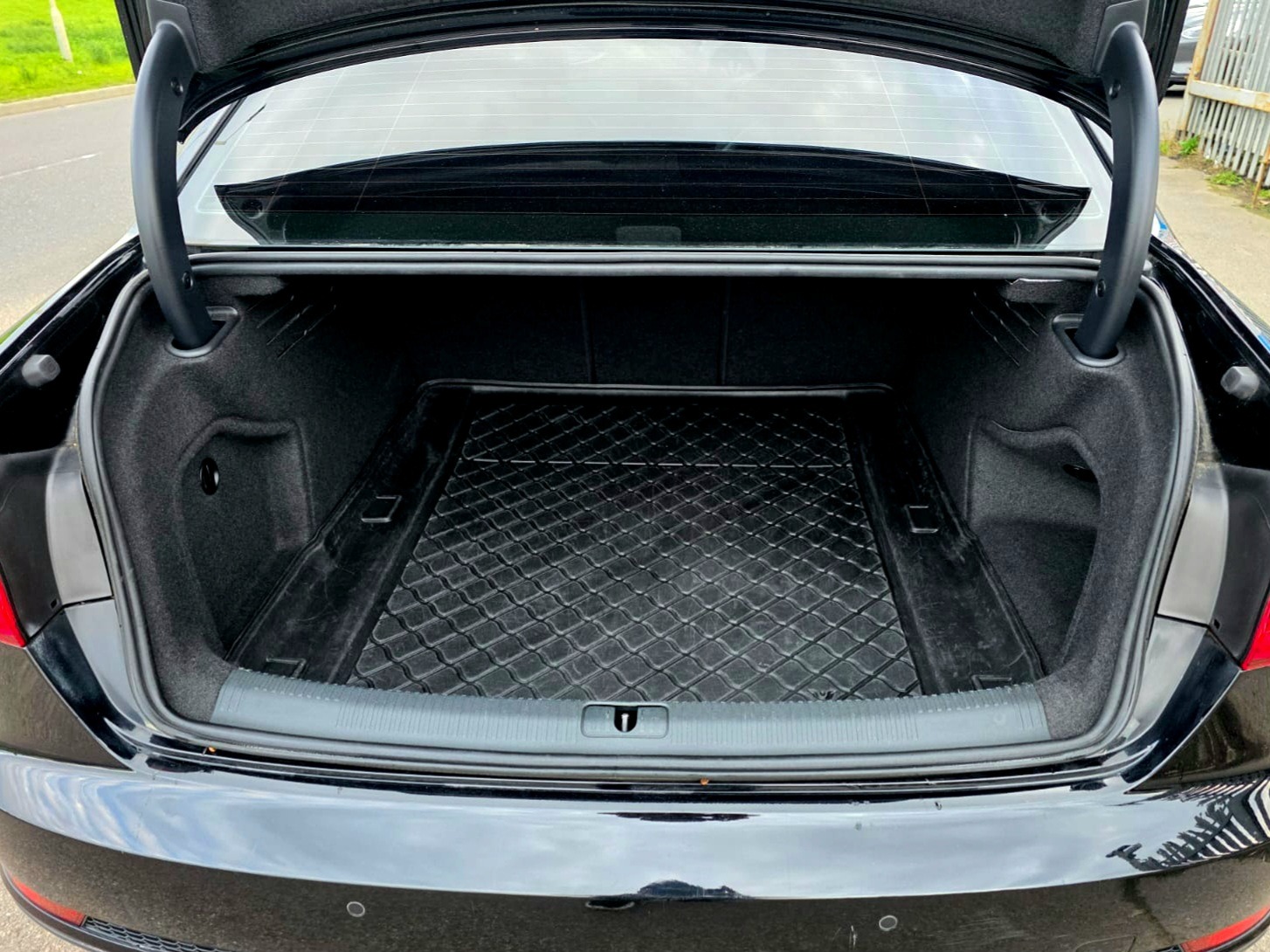 Used Audi A4 2016 for sale - 76497160: Photo 33