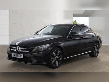 Used Mercedes-Benz C Class 2019 for sale - 79239790: Photo
