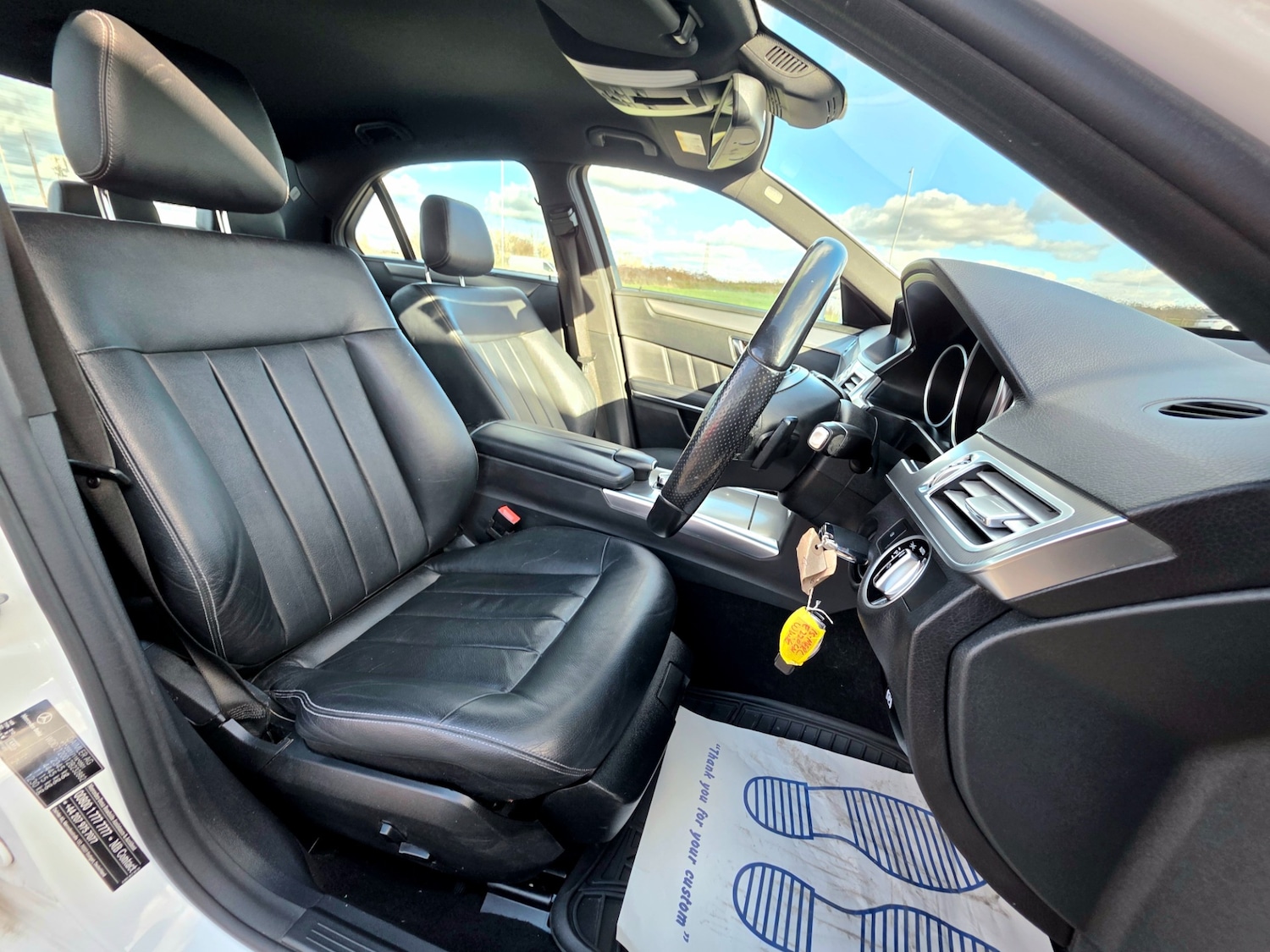 Used Mercedes-Benz E Class 2015 for sale - 77578403: Photo 20