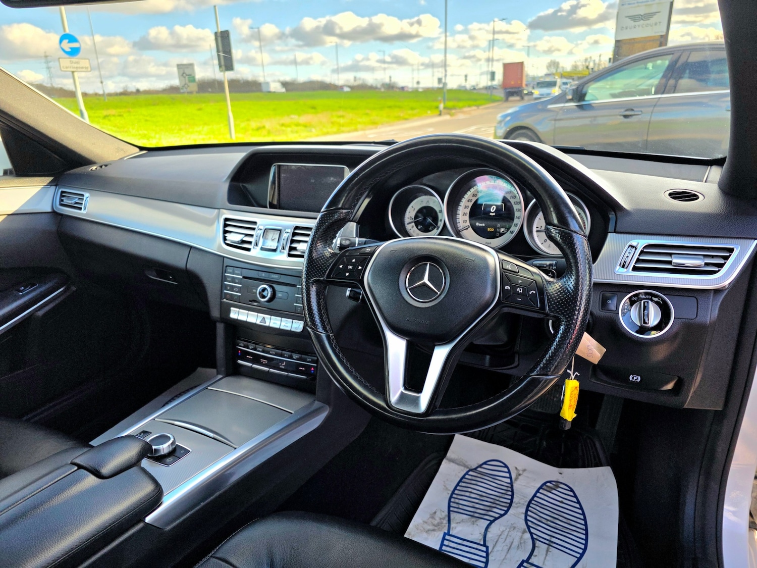 Used Mercedes-Benz E Class 2015 for sale - 77578403: Photo 21